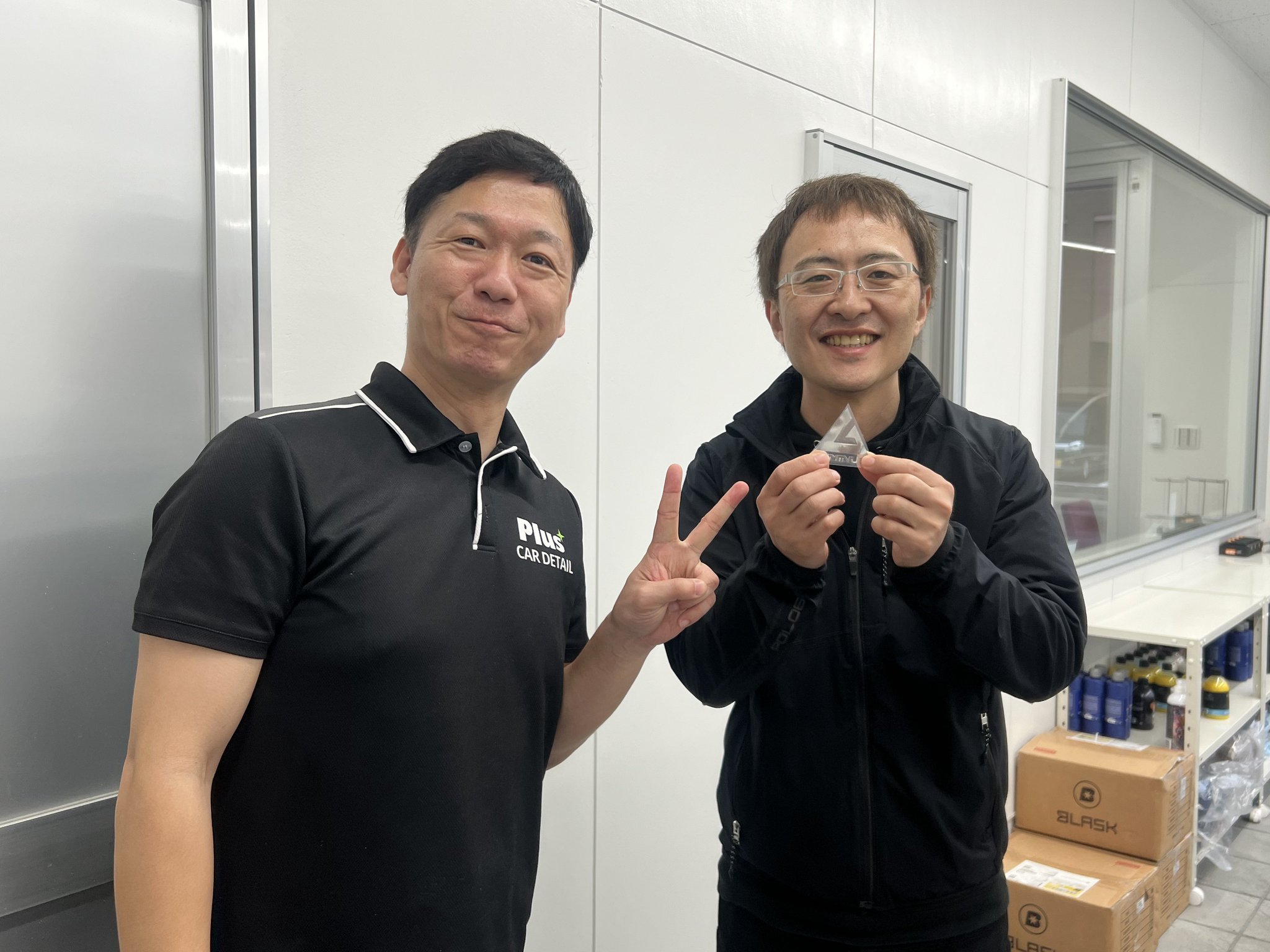 店舗内での村上氏との記念撮影